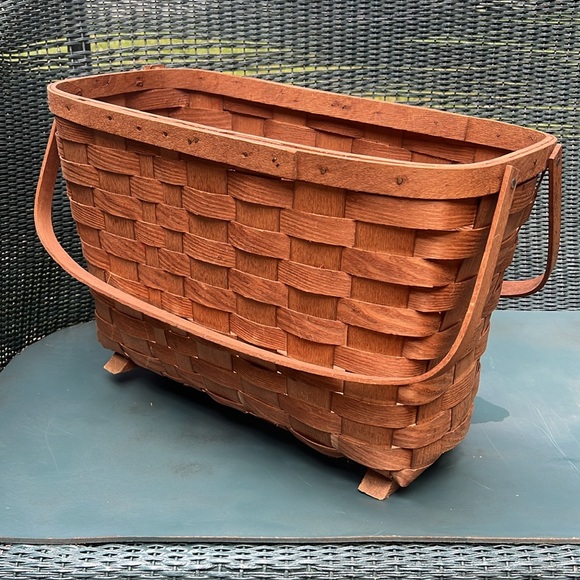 Vintage Basketville handwoven wood footed magazine basket